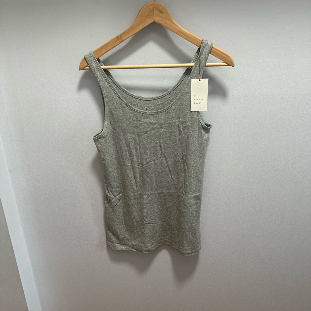A New Day Fitted Gray Tan Sleeveless Tank Top